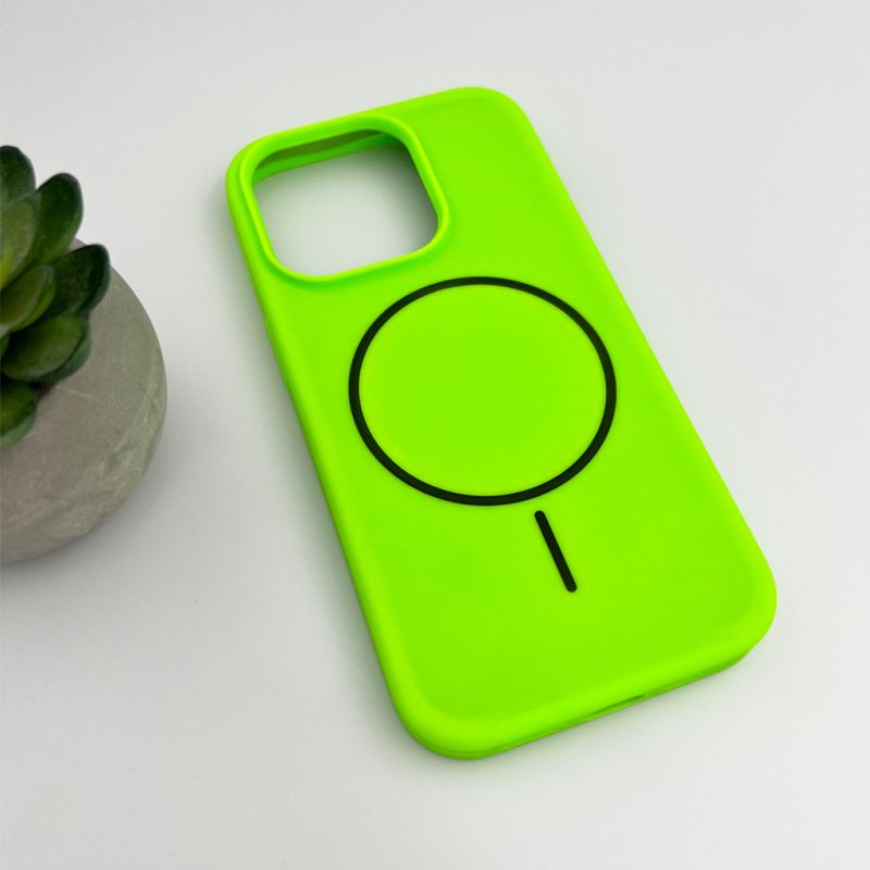 Чохол для смартфона Cosmic Silicone Case Magnetic for Apple iPhone 15 Pro 53,Shiny Green