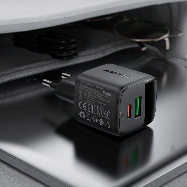 Мережевий зарядний пристрій ACEFAST A114 PD25W GaN charger (USB-A+USB-C) with digital display Black