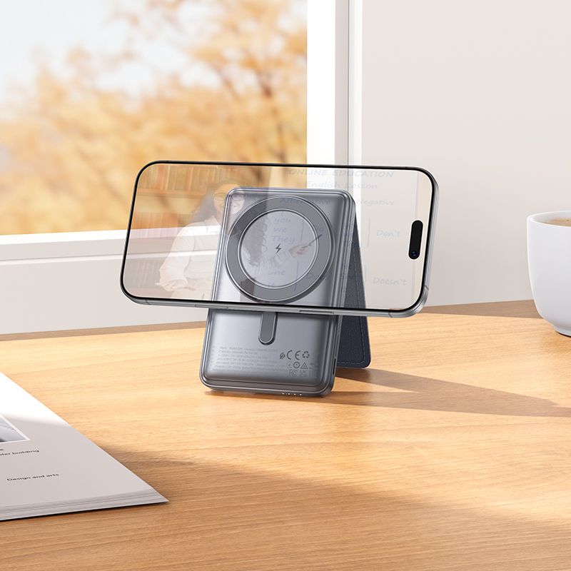 Зовнішній акумулятор HOCO Q46 Title PD20W magnetic power bank+card holder+phone holder(5000mAh) Silver Gray