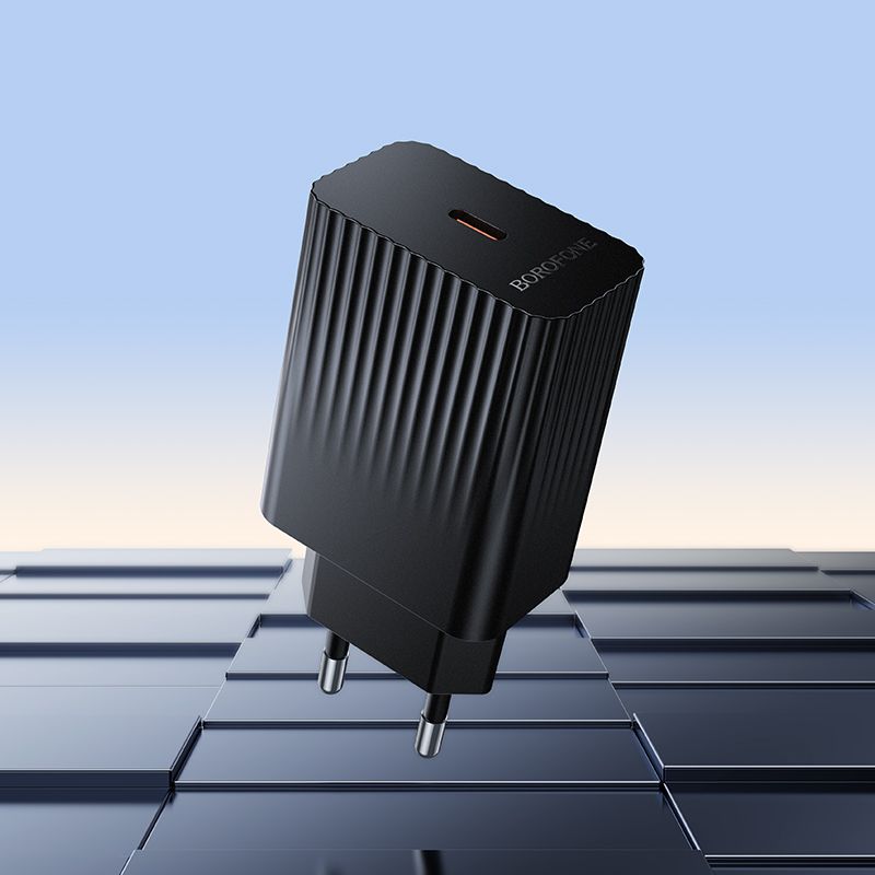 Мережевий зарядний пристрій BOROFONE BAS75A Source single port PD30W charger Black