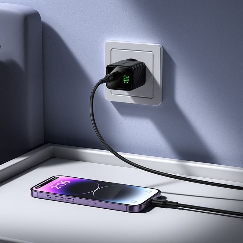 Мережевий зарядний пристрій HOCO CS82A Excellent single port PD20W charger with digital display set(C to iP) Black