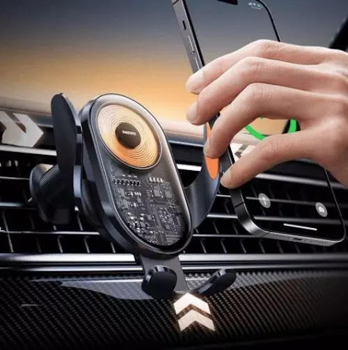 Автотримач для телефона з БЗП REMAX 15W Ultra-thin 3-Axis Linkage Car Holder  RM-C17i Black