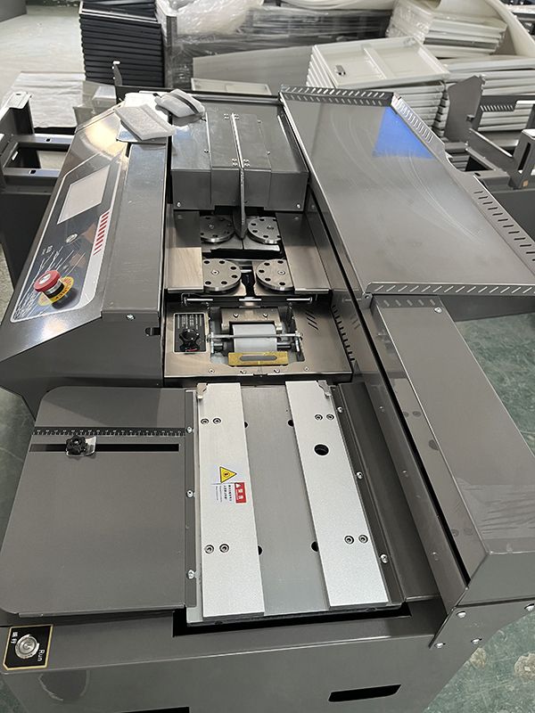 Термоклейова машина LiDi PB-660